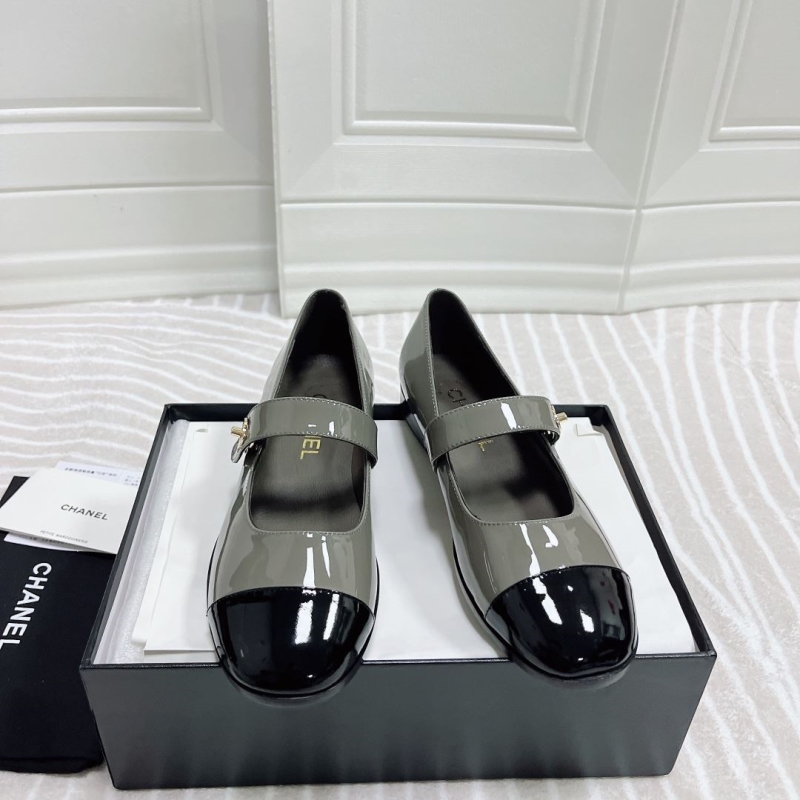 Ch*el flat shoes